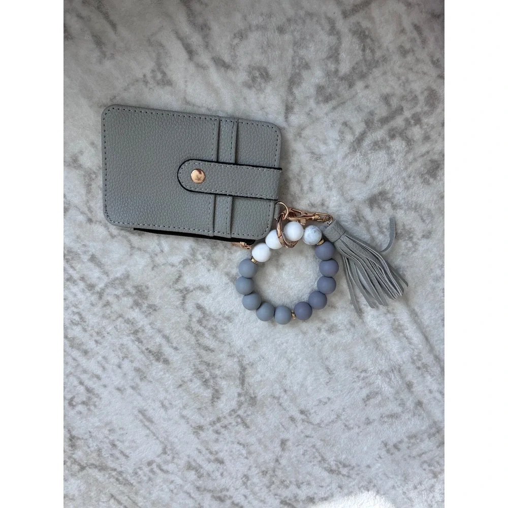 Grey Vegan Leather Card Holder‎ Wallet with Silicone Bead Wristlet Keychain
